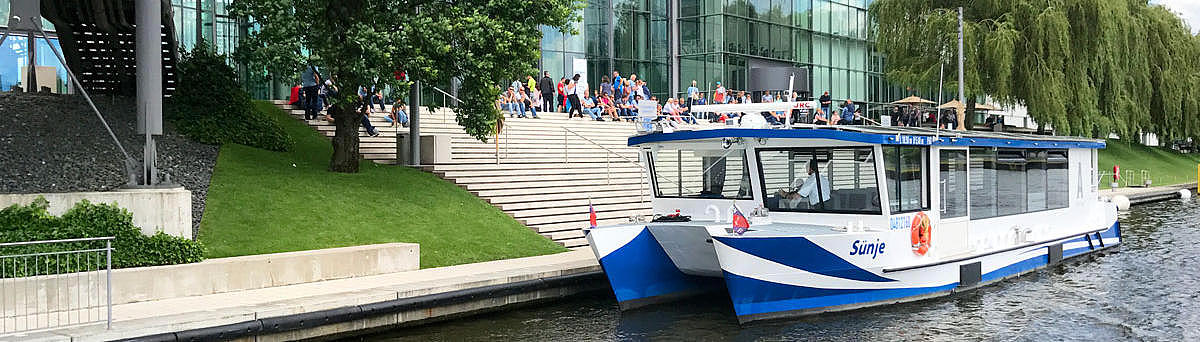 Solar Ferry "Suenje" in Wolfsburg.