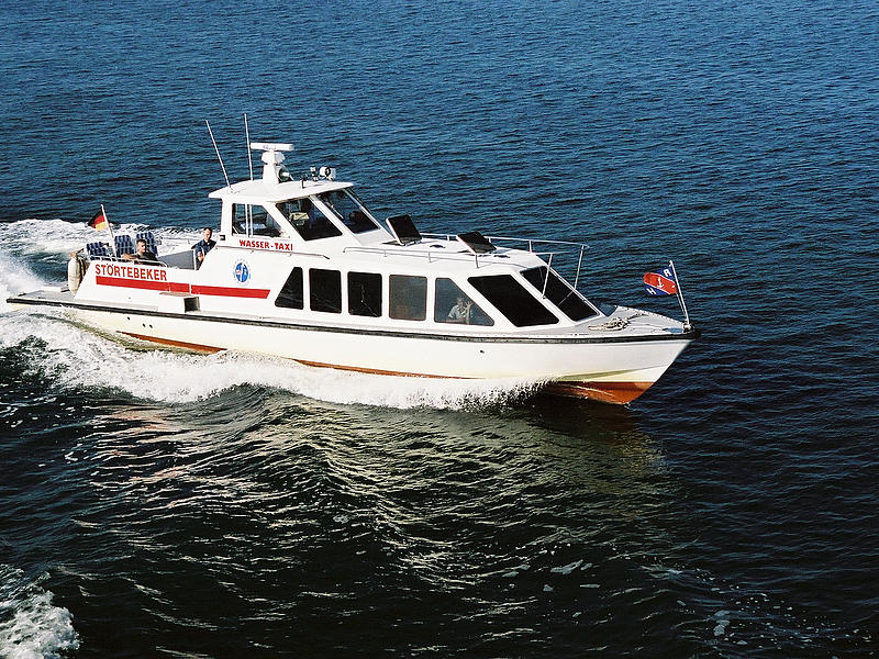 Wassertaxi Störtebeker auf dem Weg nach Hiddensee.